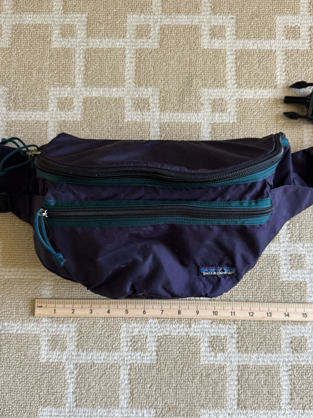 Patagonia Vintage 90s Hip Pack Waist Bag Purple Teal Large Fanny Pack USA Made - Picture 9 of 17
